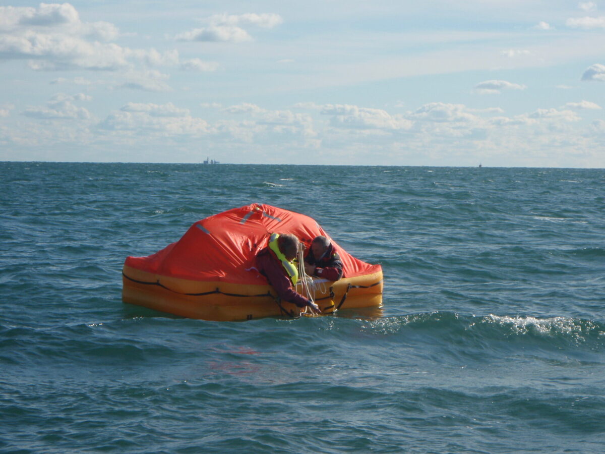 Life Raft Manually Inflated A Basic Guide to Life raft inflation systems